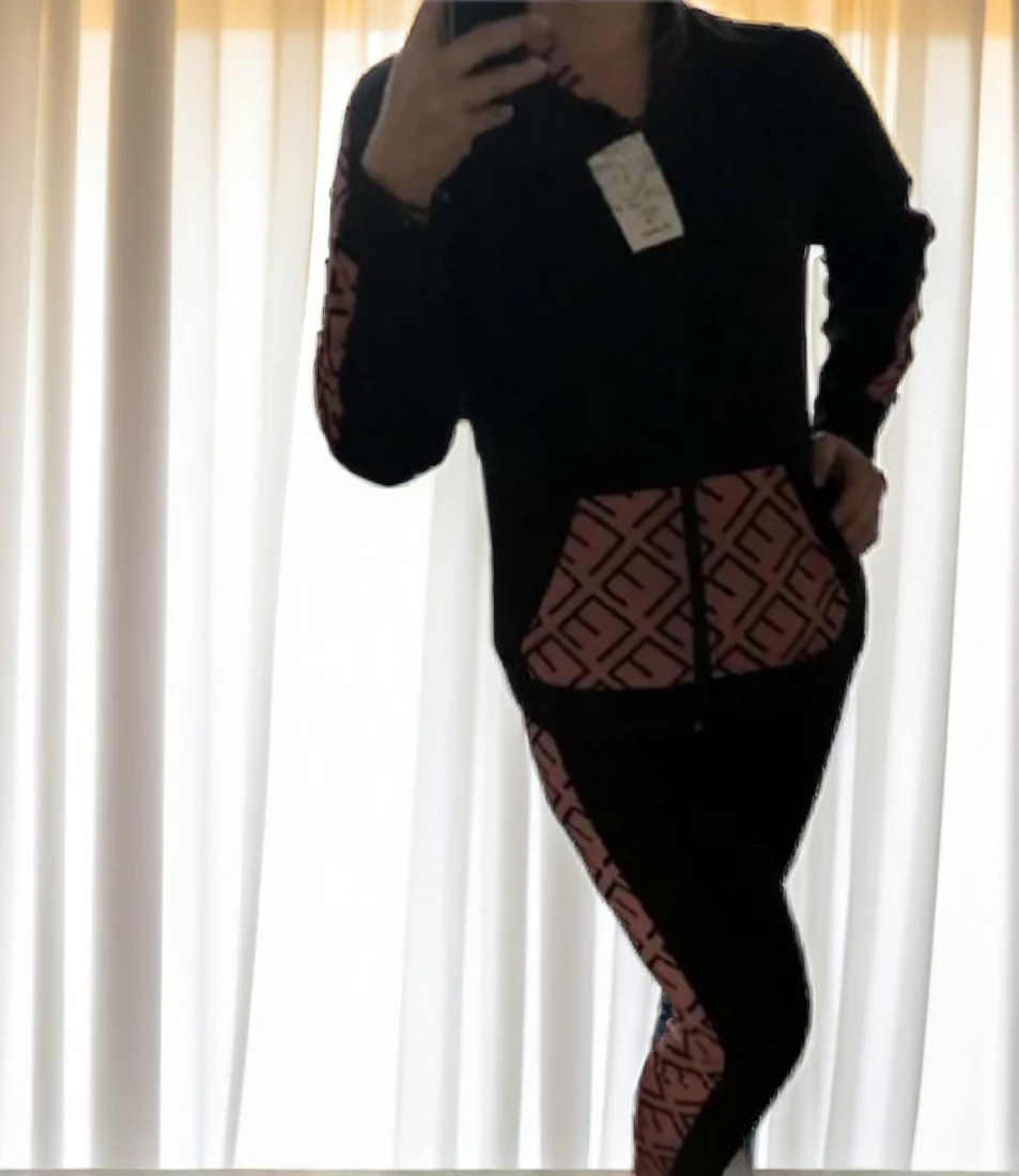 Športni komplet Karo Rjava S-M velikost-trgovinadanija.si